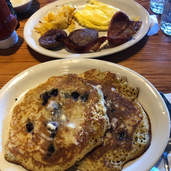Cracker Barrel Blueberry Pancakes