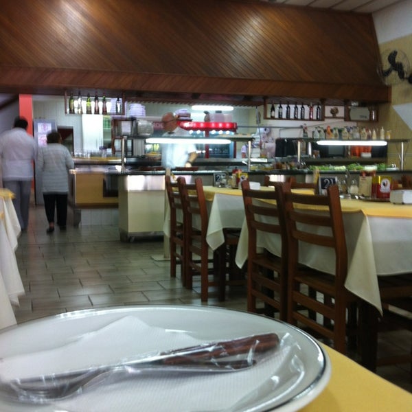 Foto diambil di Restaurante Marchetti oleh Marco P. pada 2/6/2013