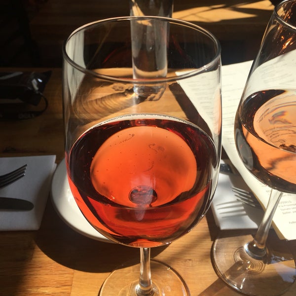 5/25/2016에 Dexta H.님이 Lallisse Mediterranean Wine &amp; Food에서 찍은 사진