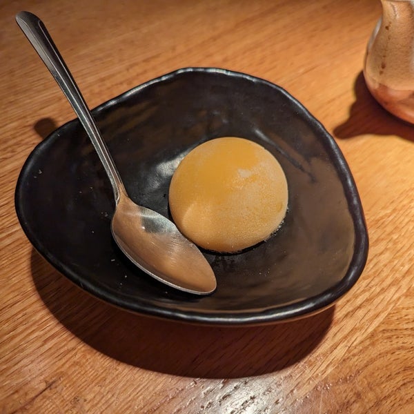 Снимок сделан в Tawara Japanese Restaurant пользователем Louis M. 7/30/2023