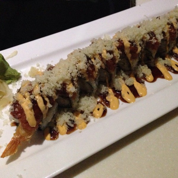 Снимок сделан в Fusion Fire Asian Fondue &amp; Sushi Bar пользователем Nate M. 10/23/2013