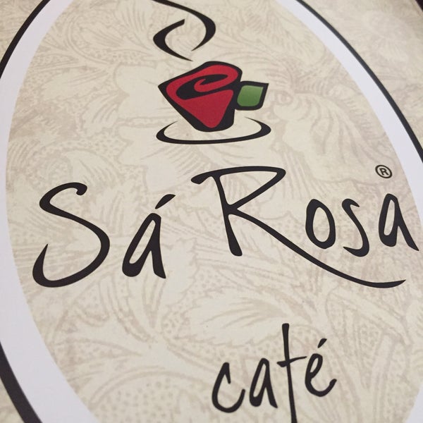 Photo taken at Sá Rosa Café by Eduardo S. on 7/12/2016