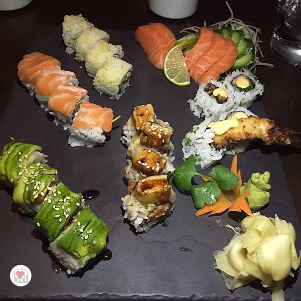Photo taken at 29 Food Bar by Youfoodist on 2/28/2015
