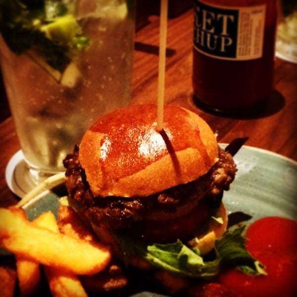 8/20/2014にEnno M.がBUTCH BECKER Restaurant &amp; Barで撮った写真