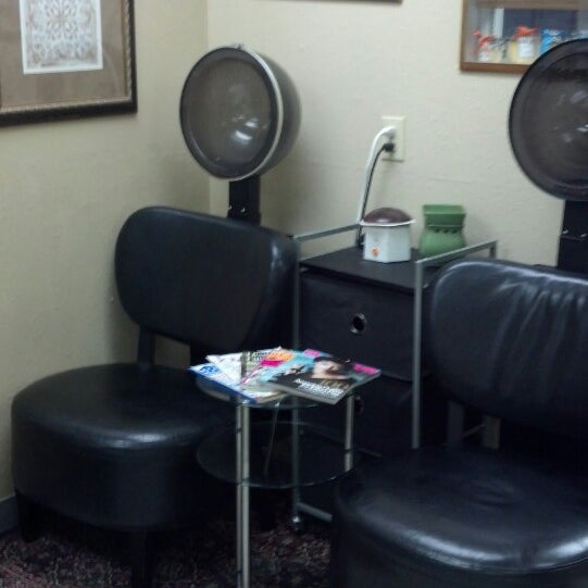 E'Clips Salon & Spa Yukon, OK