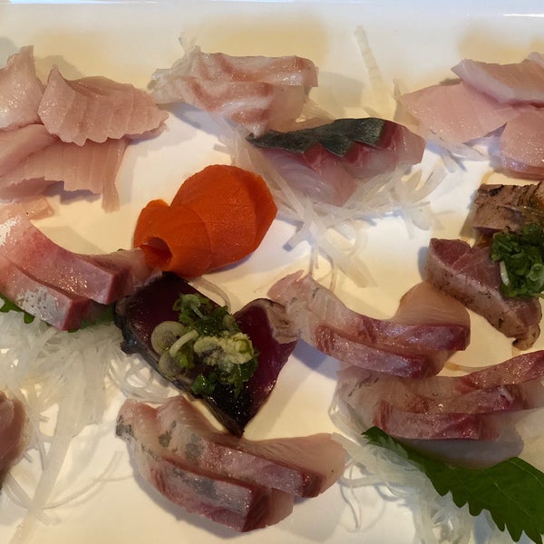 Photo taken at Sushi Hachi by Richard on 7/28/2018