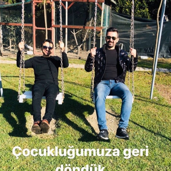 Снимок сделан в Çayır Çimen Tatil Evleri пользователем Tuncay A. 11/20/2019