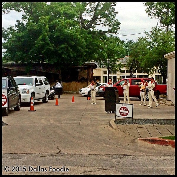4/22/2015 tarihinde Dallas Foodie (.ziyaretçi tarafından Mesero - Henderson'de çekilen fotoğraf