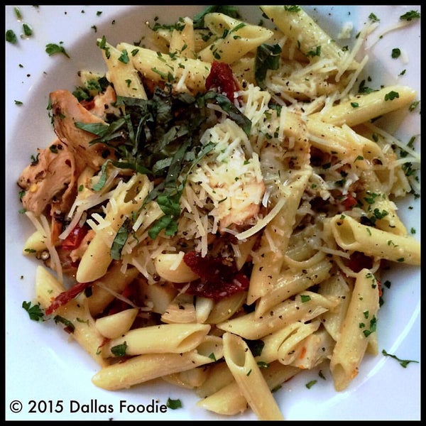 Photo taken at Terilli&#39;s by Dallas Foodie (. on 11/23/2015