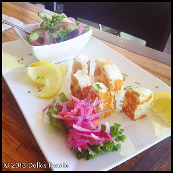 4/29/2013 tarihinde Dallas Foodie (.ziyaretçi tarafından Nazca Kitchen'de çekilen fotoğraf