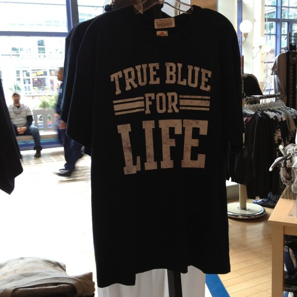 Dallas Cowboys Pro Shop Rivercenter Mall Downtown San Antonio 4 tips