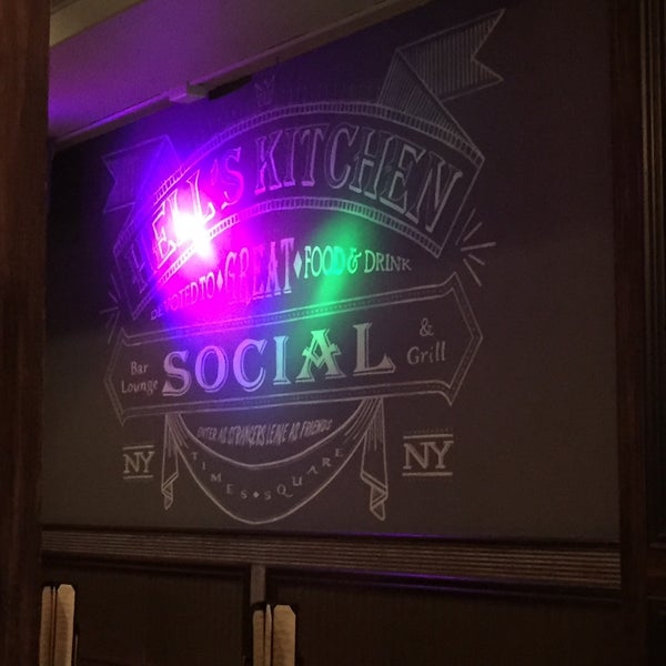 7/11/2017にKerrieがSocial Bar, Grill &amp; Loungeで撮った写真