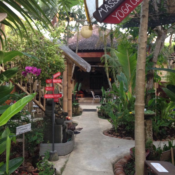 7/5/2015 tarihinde Lynda B.ziyaretçi tarafından Serenity Eco Guesthouse and Alkaline restaurant'de çekilen fotoğraf