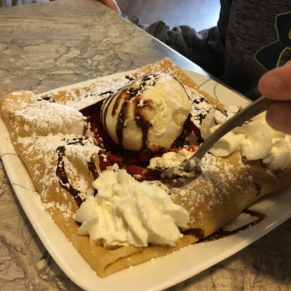 Great breakfast and dessert crepes.