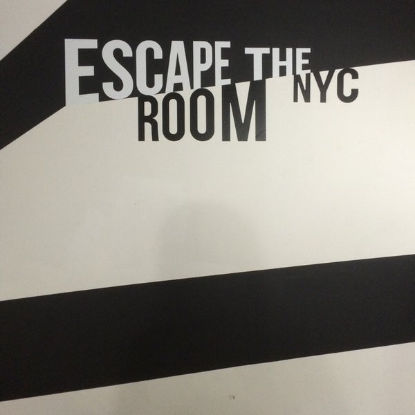 Foto tirada no(a) Escape The Room NYC por David E. em 4/13/2014