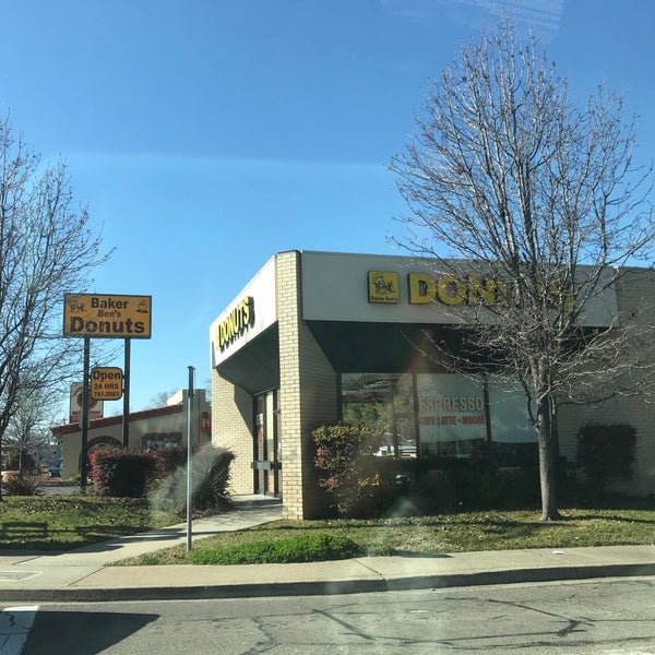Baker Ben's Donuts 8 tips de 214 visitantes