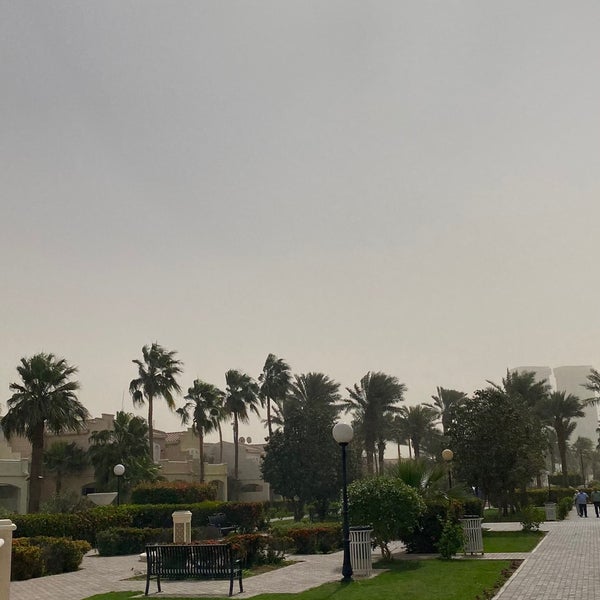 Foto tomada en Makarim Al Nakheel Village &amp; Resort  por MĀJED ♚. el 3/17/2022