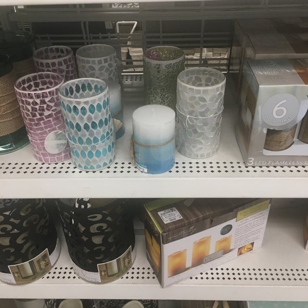 ross store university