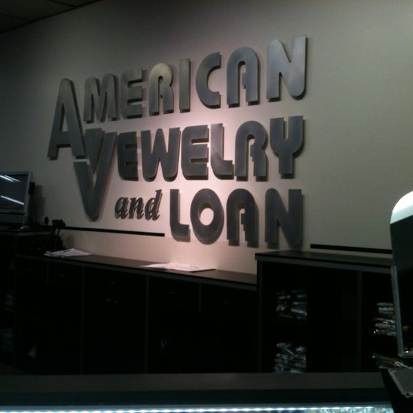 Снимок сделан в American Jewelry &amp; Loan - Detroit пользователем Michael G. 3/23/2013
