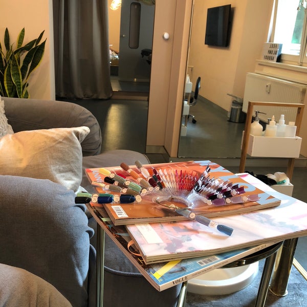 Glowy Beauty Bar Mitte 2 Tips From 42 Visitors