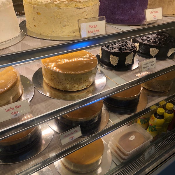 Patisserie Caroline Lieu Servant Des Desserts A Pasadena