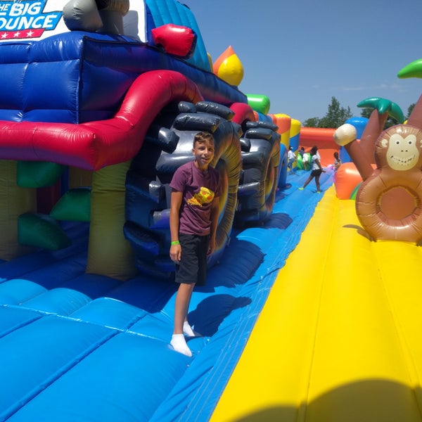 Photo taken at Aviator Sports &amp; Events Center by Marijah S. on 8/4/2019