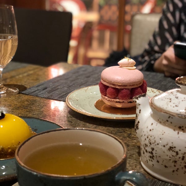 Foto diambil di Pierrot Gourmet oleh Fatimah Y. pada 4/26/2019