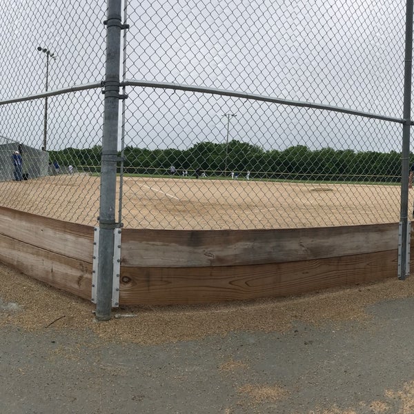 Frank White Sports Complex 3 tips from 306 visitors