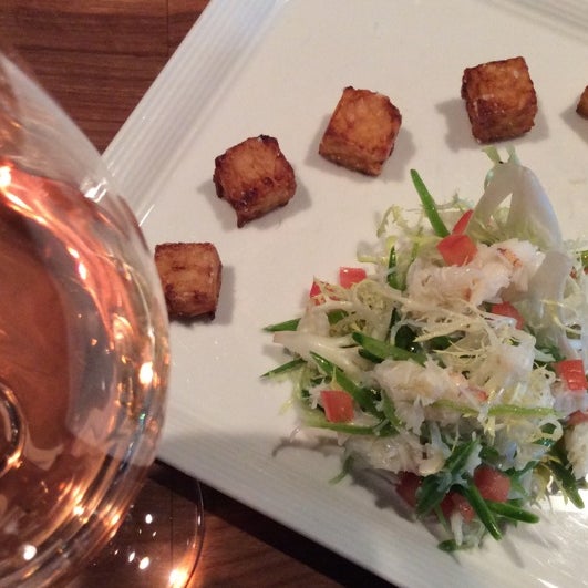 5/5/2014 tarihinde Wine Wiseziyaretçi tarafından The Salt Exchange Restaurant'de çekilen fotoğraf