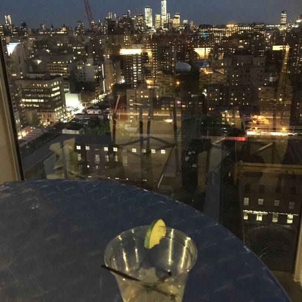 5/24/2018 tarihinde Karen C.ziyaretçi tarafından Fairfield Inn &amp; Suites by Marriott New York Midtown Manhattan/Penn Station'de çekilen fotoğraf