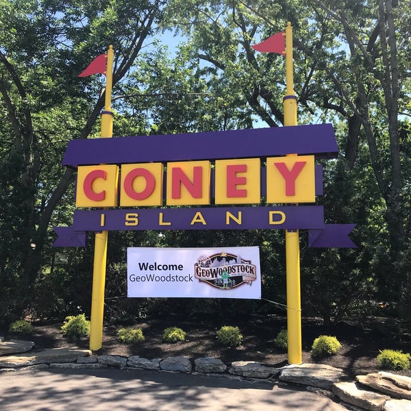 Foto tirada no(a) Coney Island Amusement Park por Jon S. em 5/25/2018
