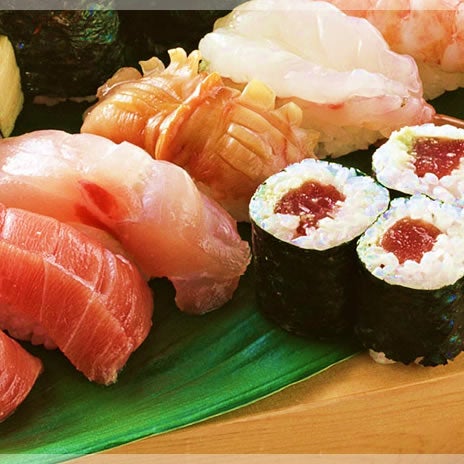 Снимок сделан в Yummy Grill &amp; Sushi пользователем Yummy Grill &amp; Sushi 8/25/2014