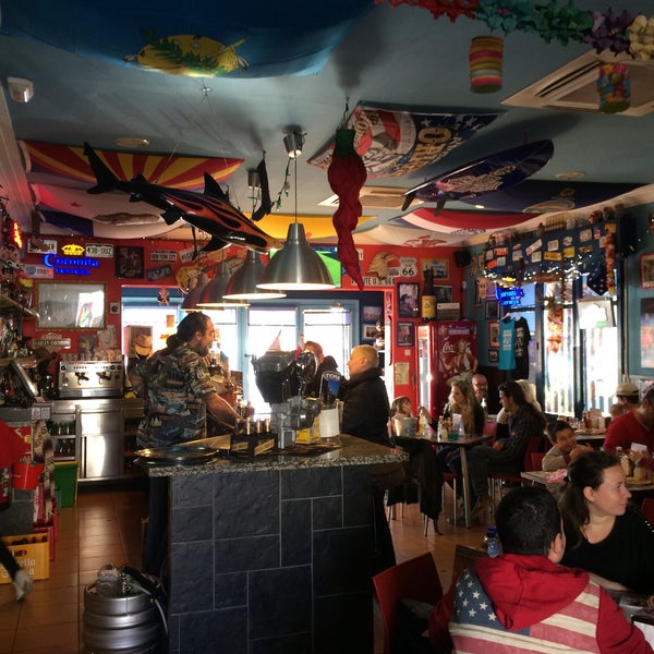 12/21/2014 tarihinde Jean T.ziyaretçi tarafından Barba Rossa Beach Bar Castelldefels'de çekilen fotoğraf