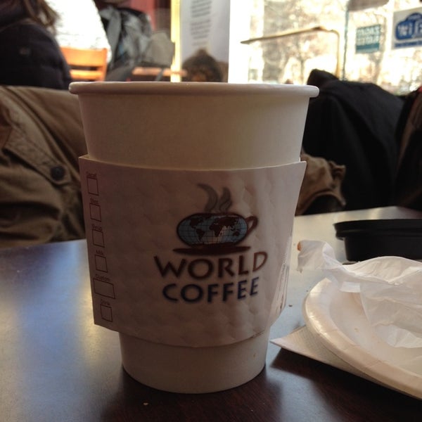 Das Foto wurde bei World Coffee von Sercan D. am 12/25/2013 aufgenommen