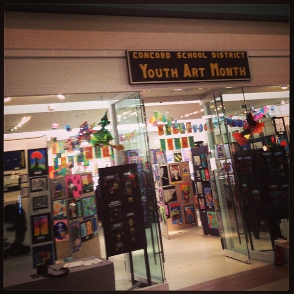 Photo taken at Steeplegate Mall by Amy G. on 3/7/2014