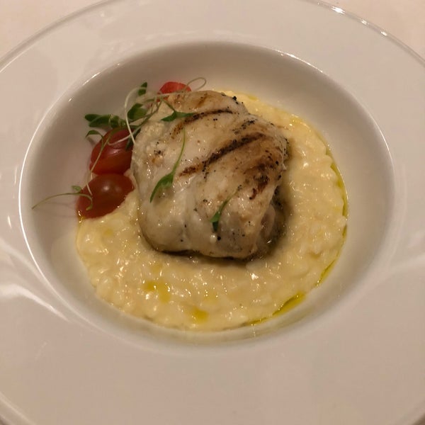 Foto diambil di Restaurante Donjuán oleh Nicolas H. pada 7/14/2018