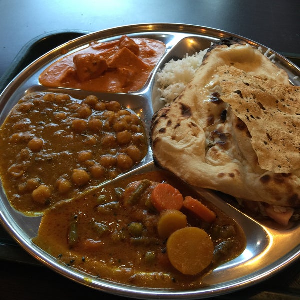 3/2/2015 tarihinde Daniel M.ziyaretçi tarafından Thali Cuisine Indienne'de çekilen fotoğraf