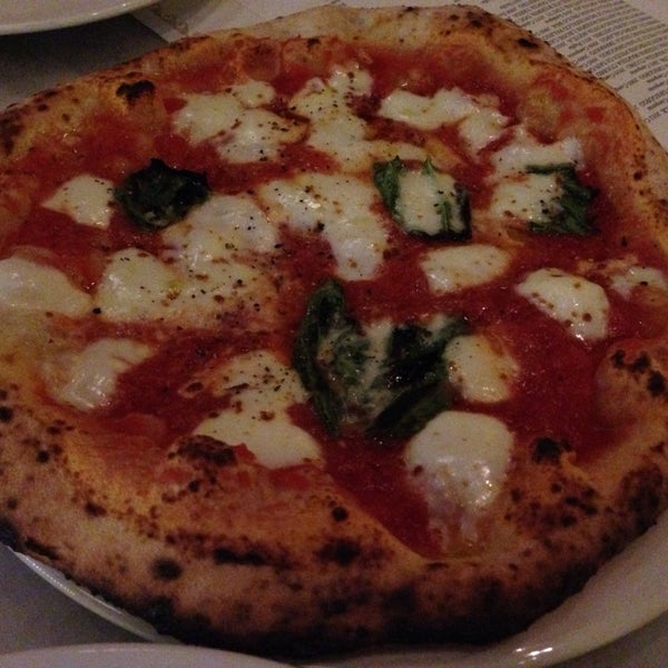 Photo taken at Pizzaiolo Primo by Catherine T. on 11/21/2013