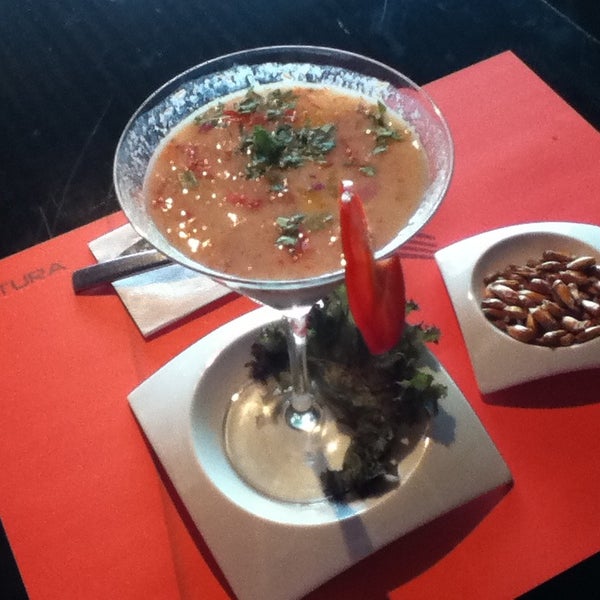 รูปภาพถ่ายที่ Mixtura Peruvian Cuisine โดย Milko G. เมื่อ 1/18/2014