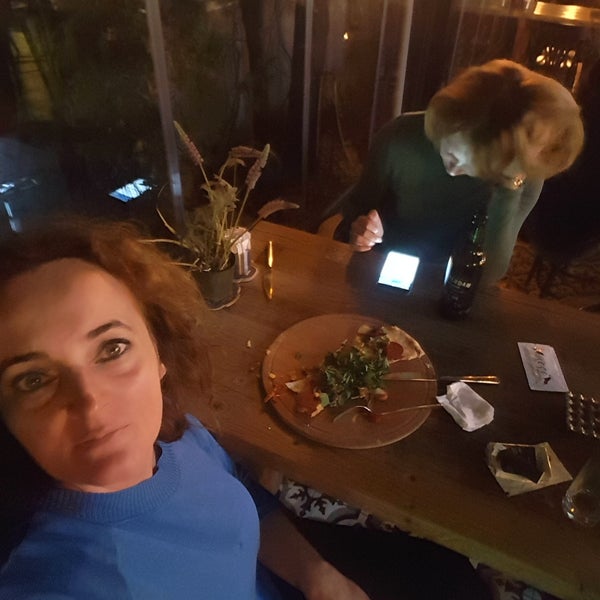 Photo prise au Keçi Cafe Pub par Çigdem K. le11/9/2018