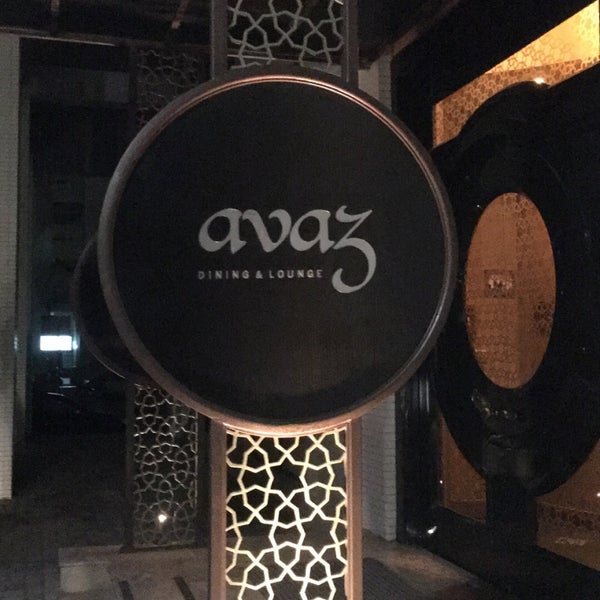 Снимок сделан в AVAZ Dining &amp; Lounge пользователем Alkamali77 5/5/2016