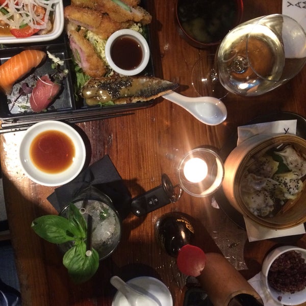Foto tirada no(a) Yamamori Sushi por oonat em 10/6/2018