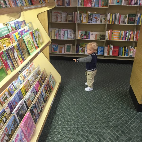 Photo taken at Park Road Books by Anna B. on 9/25/2015