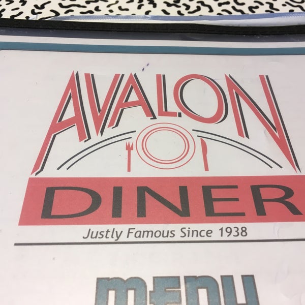 3/26/2018에 Theooooooo님이 Avalon Diner에서 찍은 사진