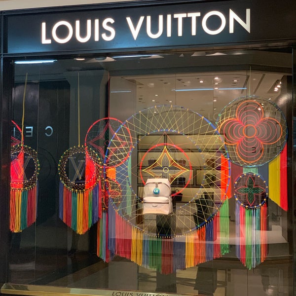 Louis Vuitton Plaza Senayan