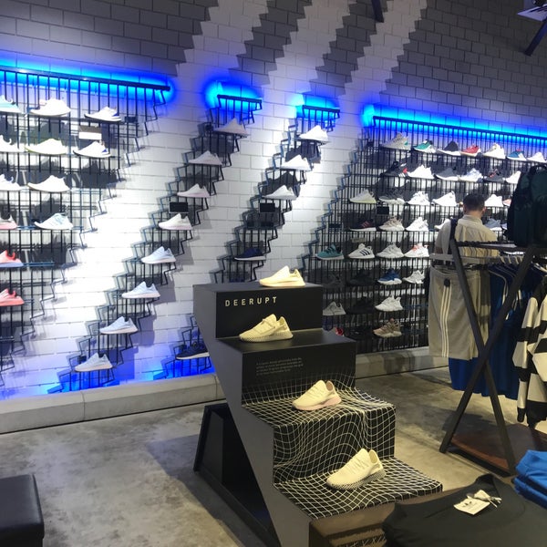 Adidas Shoe Store in Jakarta Barat