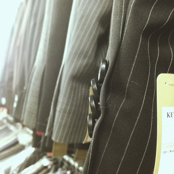 Al Weiss Men's Clothing Fashion District 2 tips from 182 visitors
