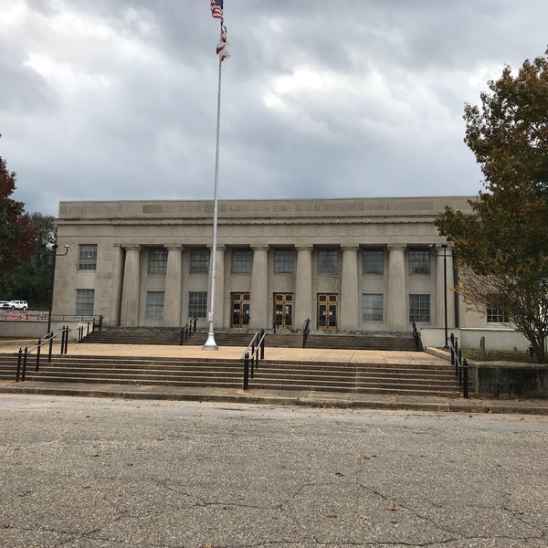 Elmore County Courthouse 1 tip