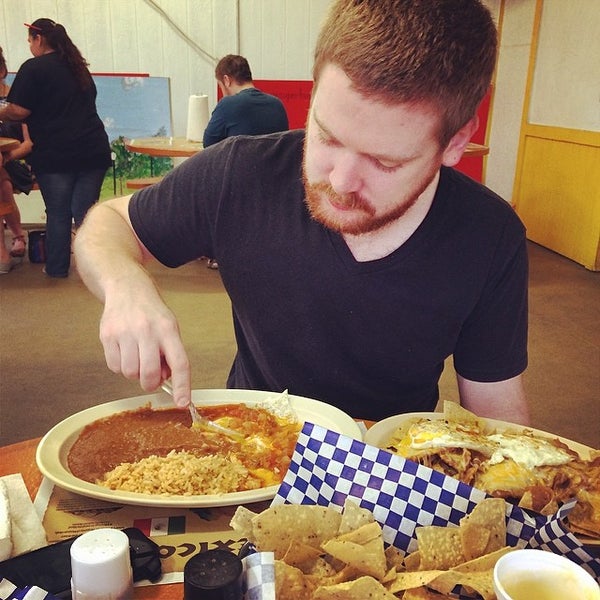 3/15/2014にNealがSuper Burritoで撮った写真