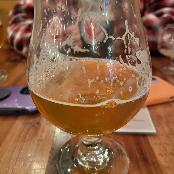 Photo taken at Left Hand Brewing Company by Micheal W. on 1/27/2021